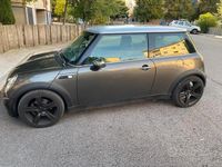 Usata Mini Cooper 116 CV (85 kW) 2004 Grigio Utilitaria