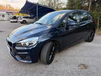 Usata BMW 218 Active Tourer Advantage 150 CV (110 kW) 2016 Blu Monovolume