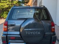 Usata Toyota RAV4 Sol 116 CV (85 kW) 2005 Grigio SUV