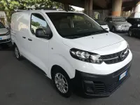 Usata Opel Vivaro-e Combi Essentia 101 CV (74 kW) 2020 Bianco Monovolume