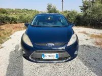 Usata Ford Fiesta 92 CV (67 kW) 2009 Bluazzurro Coupé