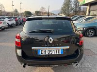 Usata Renault Laguna III 150 CV (110 kW) 2011 Nero Station wagon