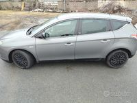 Usata Lancia Delta 120 CV (88 kW) 2011 Grigio Utilitaria