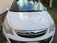 Usata Opel Corsa 85 CV (62 kW) 2013 Bianco Berlina
