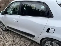 Usata Renault Twingo Zen 30 kW (42 CV) 2021 Bianco Utilitaria