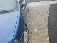 Usata Fiat Punto 60 CV (44 kW) 2002 Bluazzurro Utilitaria
