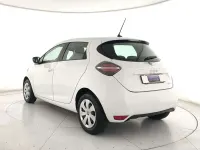 Usata Renault Zoe Life 50 kW (69 CV) 2021 Bianco opaco Utilitaria