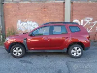Usata Dacia Duster Comfort 114 CV (83 kW) 2021 Rosso SUV