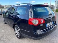 Usata VW Passat Highline 110 CV (80 kW) 2010 Nero Station wagon