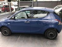 Usata Lancia Ypsilon 69 CV (50 kW) 2018 Blu/azzurro Utilitaria