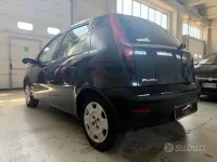 Usata Fiat Punto Active 60 CV (44 kW) 2006 Nero Utilitaria