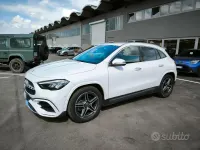 Usata Mercedes GLA180 AMG line 116 CV (85 kW) 2024 Bianco SUV
