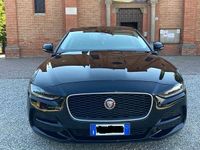 Usata Jaguar XE R-Dynamic 180 CV (132 kW) 2019 Nero Berlina