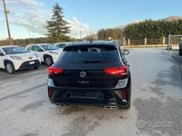 Usata VW T-Roc R-line 116 CV (85 kW) 2025 Nero SUV