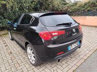 Gebraucht Alfa Romeo Giulietta Distinctive 140 PS (102 kW) 2012 Schwarz Limousine