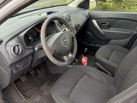 Usata Dacia Sandero Lauréate 73 CV (53 kW) 2016 Bianco Utilitaria