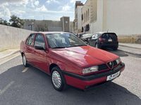 Usata Alfa Romeo 155 144 CV (105 kW) 1993 Rosso Berlina