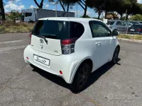 Usata Toyota iQ Lounge 68 CV (50 kW) 2014 Bianco Utilitaria