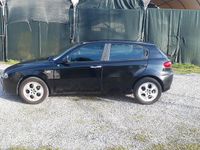 Usata Alfa Romeo 147 Distinctive 105 CV (77 kW) 2009 Nero Utilitaria