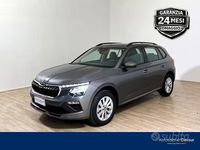 Usado Skoda Kamiq Selection 95 CV (69 kW) 2025 Gris SUV