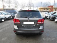 Usata Fiat Freemont 170 CV (125 kW) 2012 Grigio SUV