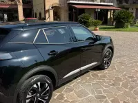 Usata Peugeot 2008 Allure 131 CV (96 kW) 2022 Nero SUV