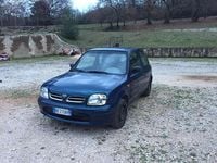 Usata Nissan Micra 54 CV (39 kW) 2000 Blu/azzurro Berlina