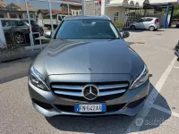Usata Mercedes C220 Executive 170 CV (125 kW) 2018 Grigio Station wagon