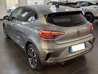 Usata Renault Clio V Techno 91 CV (66 kW) 2025 Grigio Berlina