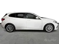 Usata BMW 118 Advantage 150 CV (110 kW) 2024 Alpin white pastello Berlina