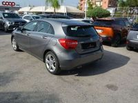 Usata Mercedes A180 109 CV (80 kW) 2015 Grigio Berlina