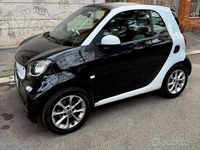 Usata Smart ForTwo Coupé Passion 84 CV (61 kW) 2017 Nero Utilitaria