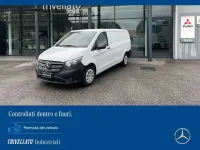 Usata Mercedes Vito 136 CV (100 kW) 2021 Bianco artico Furgone