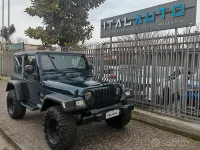 Usata Jeep Wrangler Sahara 177 CV (130 kW) 2005 Verde SUV