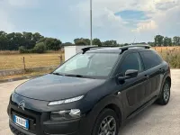 Usata Citroën C4 Cactus 92 CV (67 kW) 2015 Nero Utilitaria