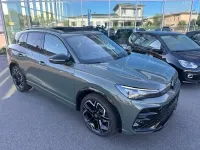 Nuova VW Tiguan R-line Plus 150 CV (110 kW) 2026 Velvet green SUV
