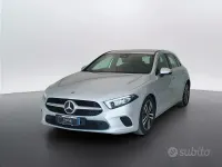 Usata Mercedes A180 116 CV (85 kW) 2021 Grigio Berlina
