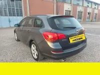 Usata Opel Astra 140 CV (102 kW) 2012 Other Station wagon