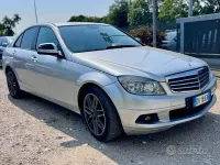 Usata Mercedes C180 156 CV (114 kW) 2008 Argento Berlina