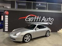 Usata Porsche 911 Carrera 4 300 CV (220 kW) 1999 Grigio Coupé