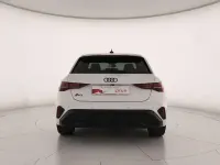 Usata Audi A3 S-Line 150 CV (110 kW) 2024 Bianco arkona Berlina