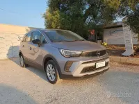 Usata Opel Crossland Elegance 110 CV (80 kW) 2022 Grigio SUV