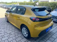 Usata Peugeot 208 Active 75 CV (55 kW) 2022 Arancione Utilitaria