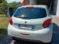 Usata Peugeot 208 Signature Sky 83 CV (61 kW) 2019 Bianco Utilitaria