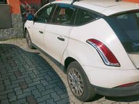 Usata Lancia Delta 140 CV (102 kW) 2010 Bianco Utilitaria