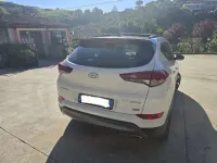 Usata Hyundai Tucson Xpossible 136 CV (100 kW) 2016 Bianco SUV