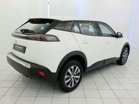 Usata Peugeot 2008 Active 101 CV (74 kW) 2020 Bianco SUV