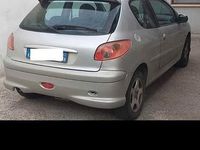 Usata Peugeot 206 60 CV (44 kW) 2005 Grigio Utilitaria