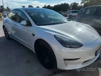 Usata Tesla Model 3 Long Range AWD 155 kW (211 CV) 2022 Bianco Berlina