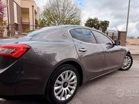 Begagnad Maserati Ghibli 250 HK (183 kW) 2015 Beige Sedan
